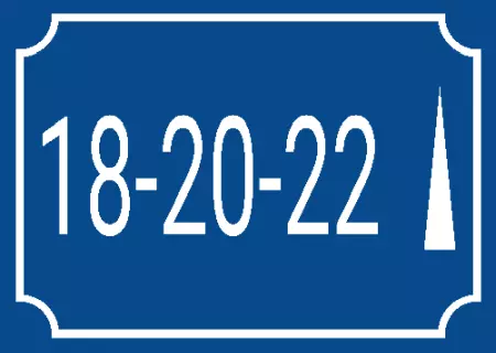 Strassen - Hausnummern 18-20-22 geradeaus Bild